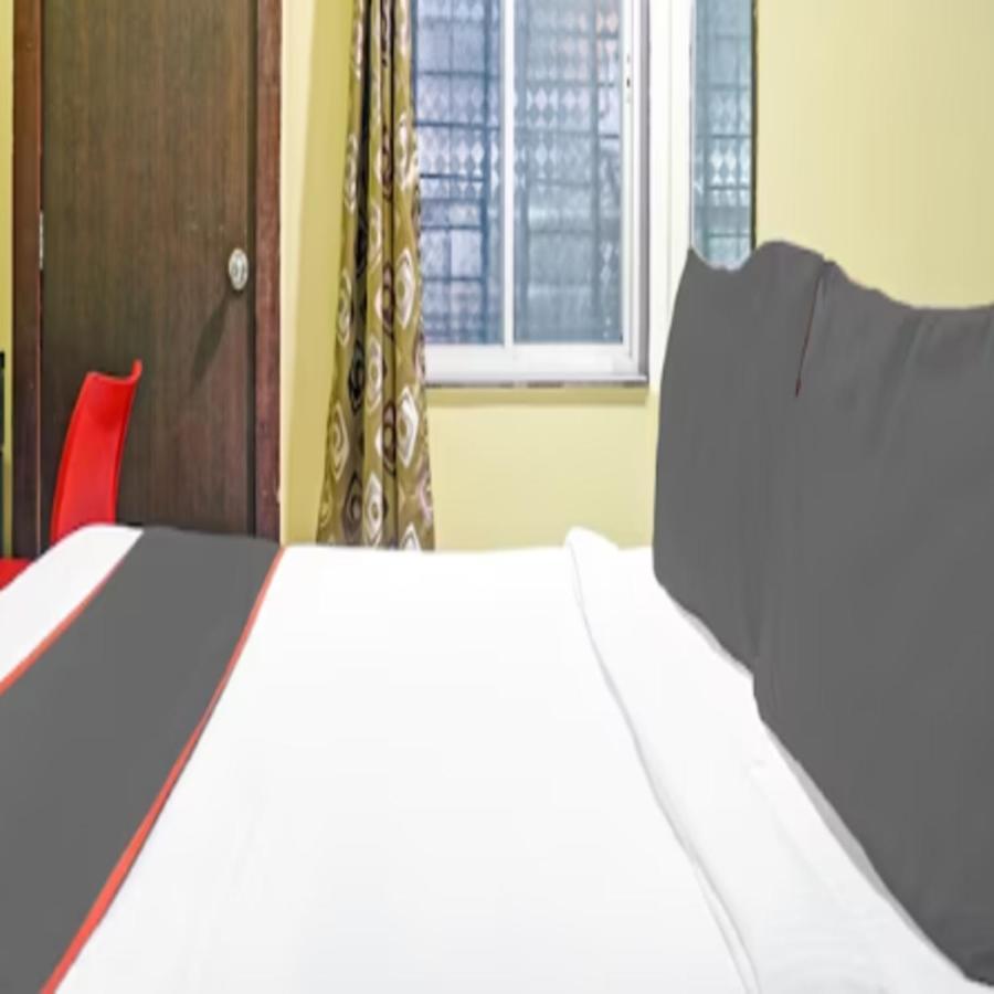 Carnival Hotel 浦那 外观 照片