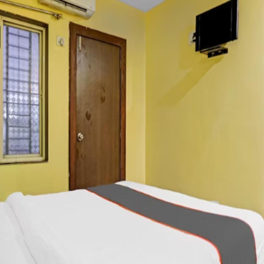 Carnival Hotel 浦那 外观 照片